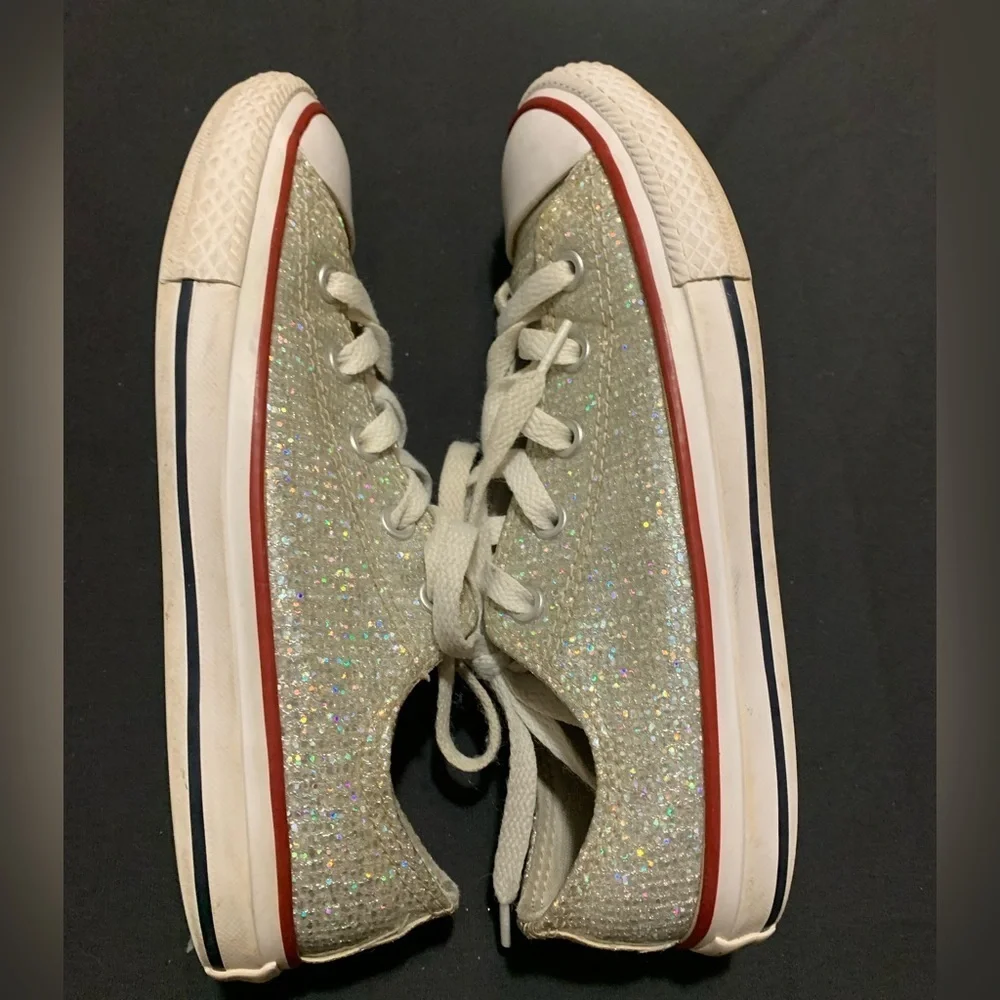 Converse Girls Glittered Sneakers  Size 2